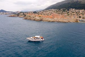 equator-cruiser-in-front-of-dubrovnik